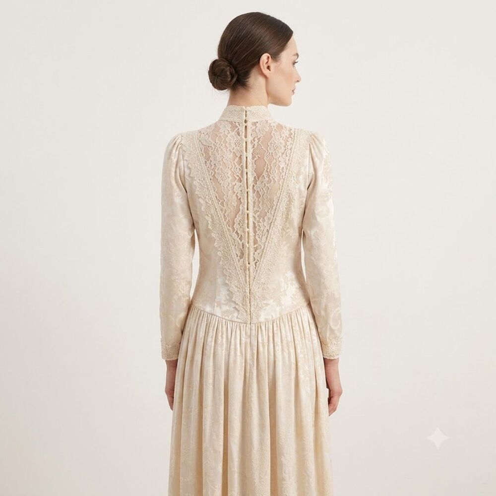Vintage 80s Jessica McClintock Cream Lace Gown M - Picture 2 of 13